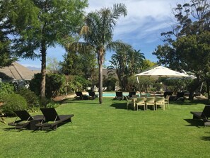 Property grounds - Albourne Boutique Guest House (Cape Town)