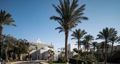 Grand Makadi Couples and Families Only