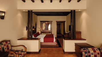 Minibar, coffres-forts dans les chambres, fer et planche Ă repasser