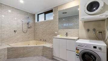 Rum | Privat bubbelpool