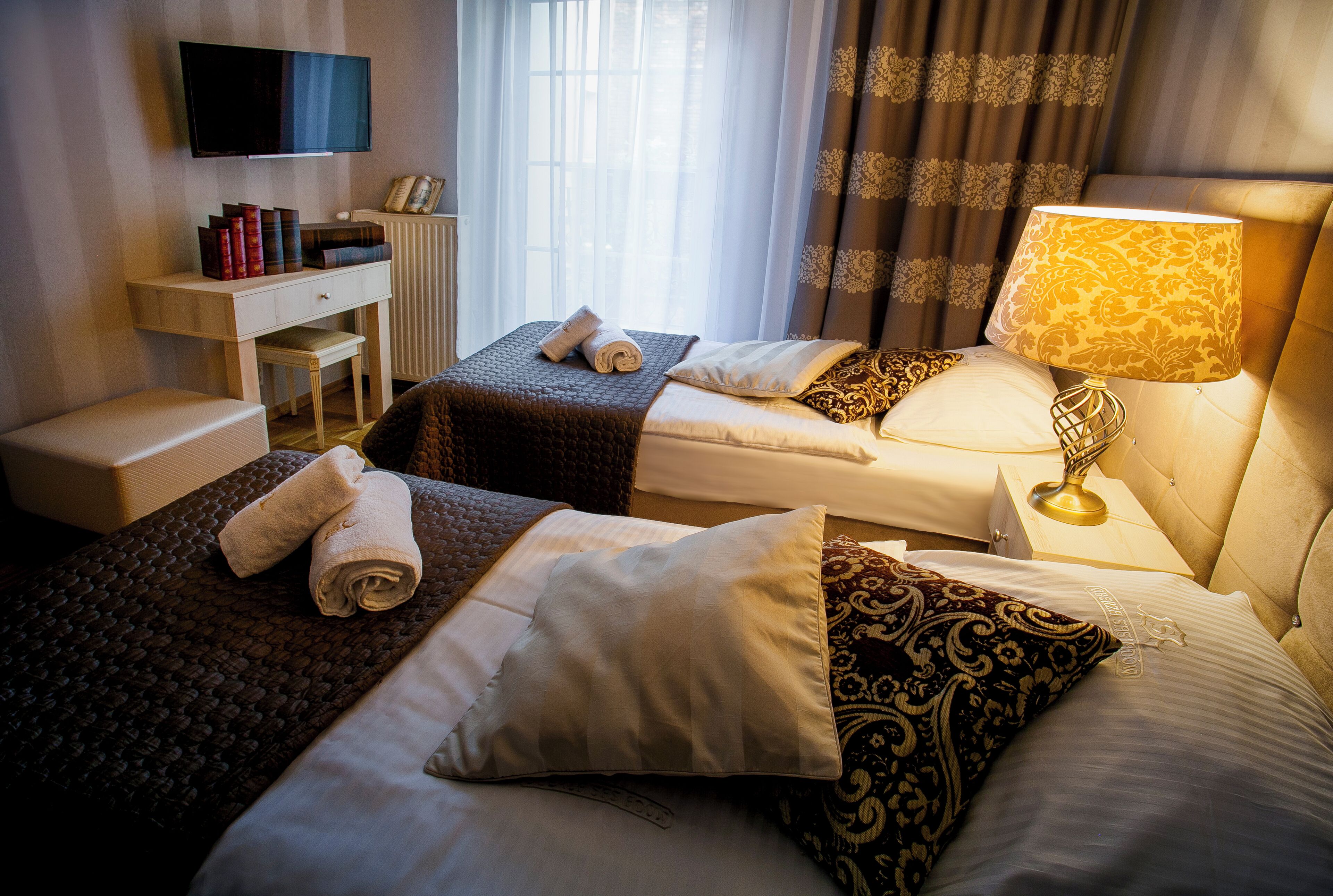 Literie de qualité supérieure, décoration personnalisée