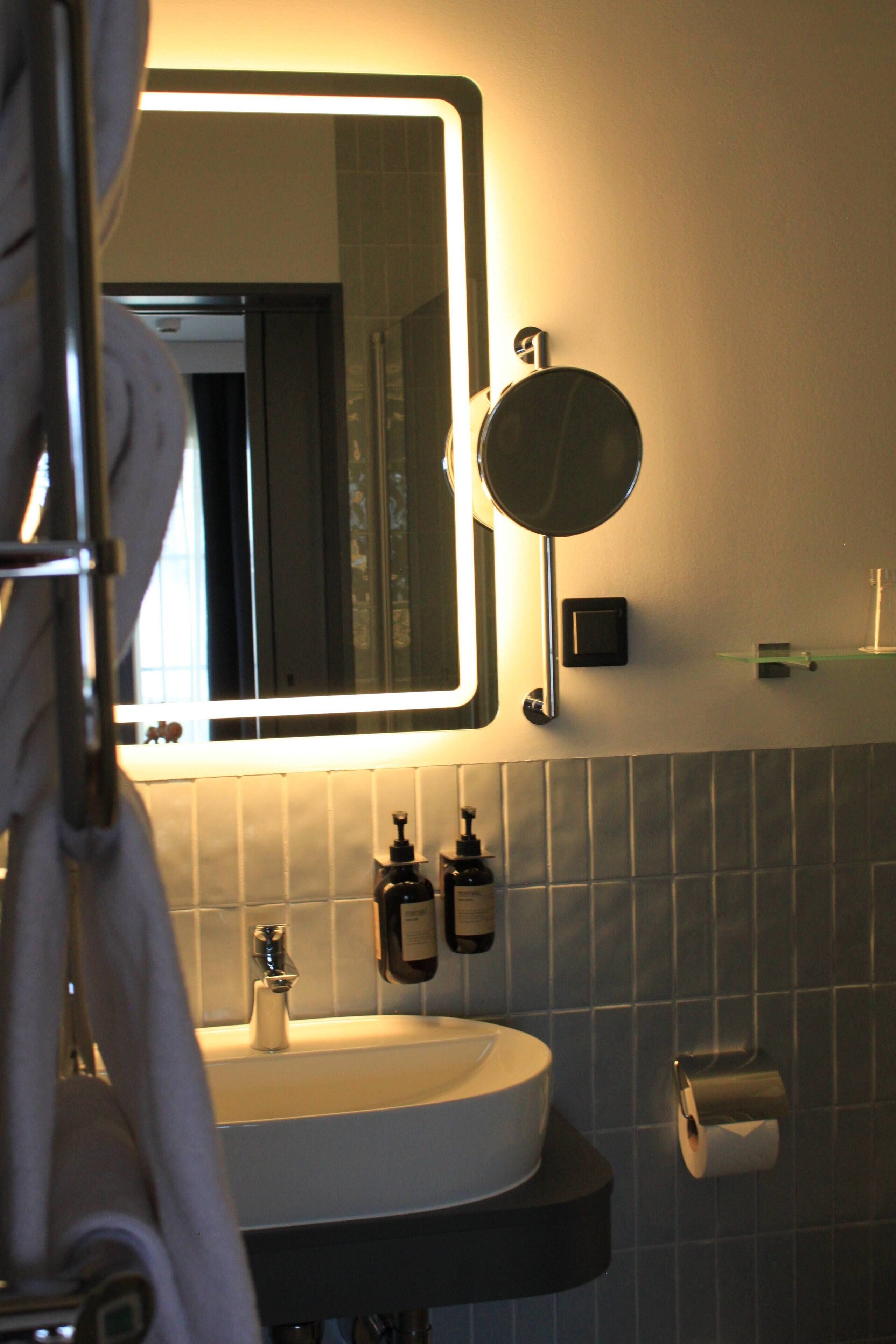 double room beach hotel | 1 bedroom, hypo-allergenic bedding, minibar, individually decorated