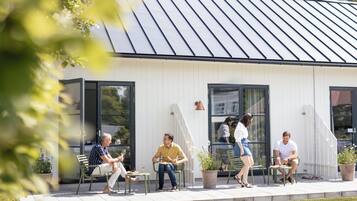 TrÀdgÄrdspaviljonger | Allergitestade sÀngklÀder, minibar och individuell inredning