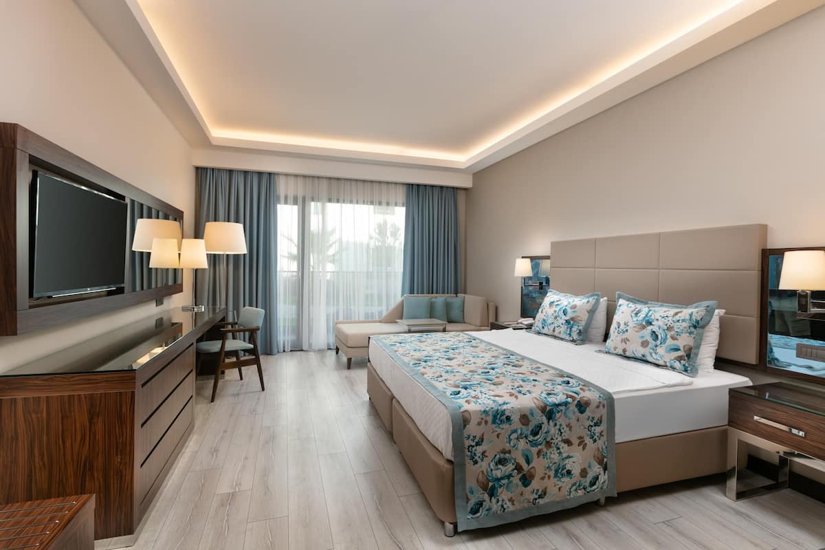 Residence Building Standard Double Room | Een gratis minibar, een kluis op de kamer, gratis wifi, beddengoed