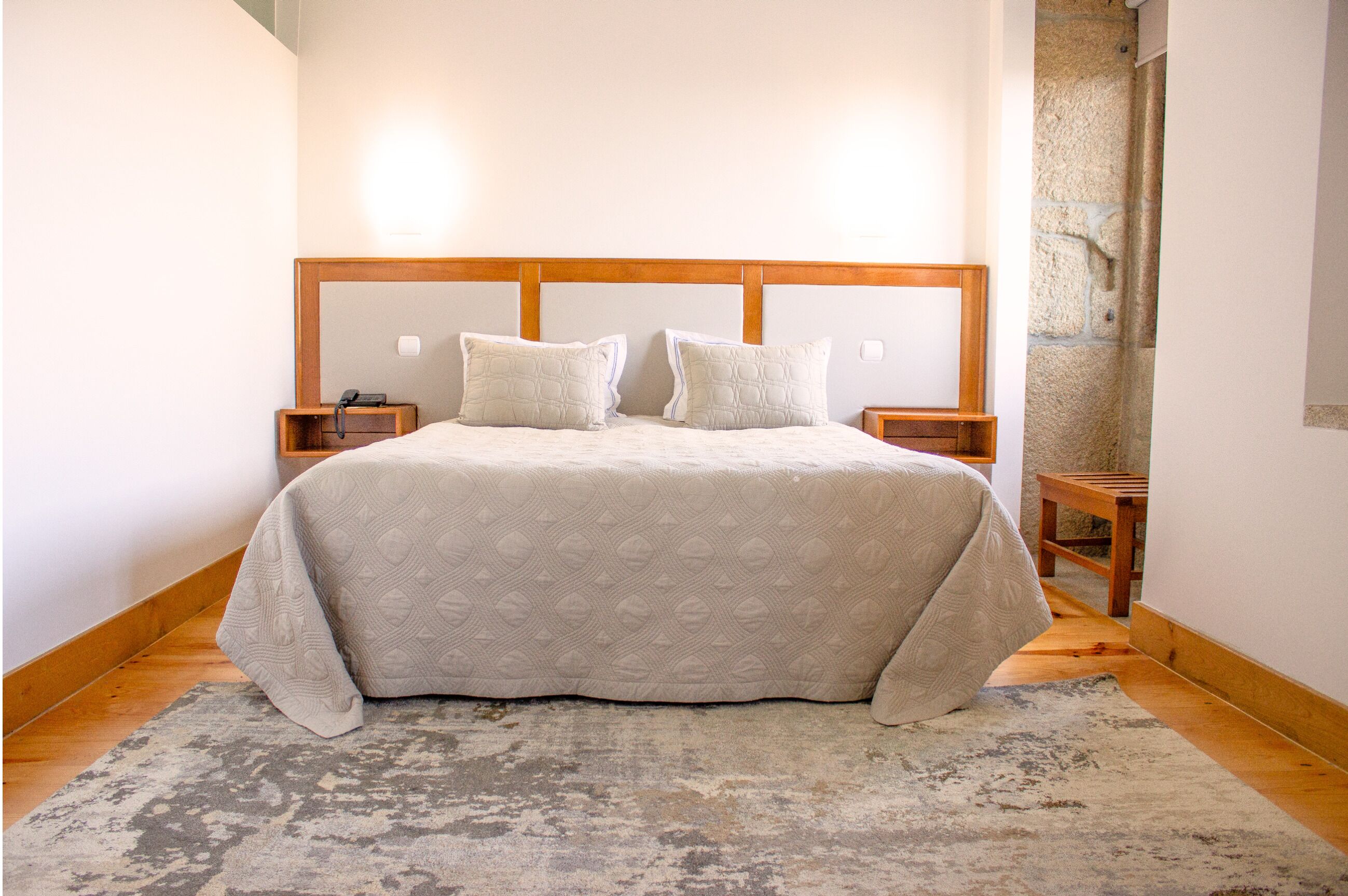 Phòng đôi, 1 giường đôi | Bộ đồ giường kháng dị ứng, nệm cao su hoạt tính (memory foam), minibar 