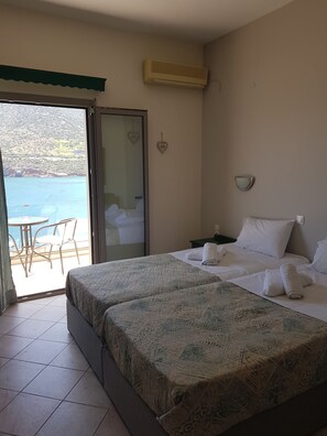 Estudio, vista al mar | Insonorización, cunas gratuitas y wifi gratis