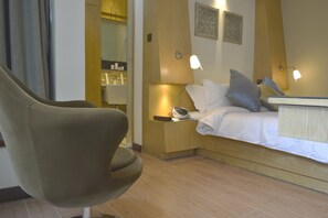 Literie de qualité supérieure, surmatelas, minibar