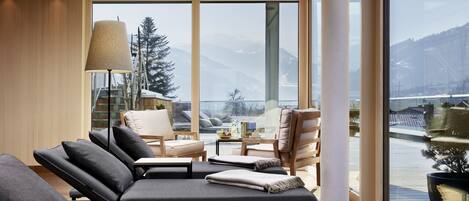 Körperbehandlungen, Sportmassagen, Ganzkörperwickelbehandlung