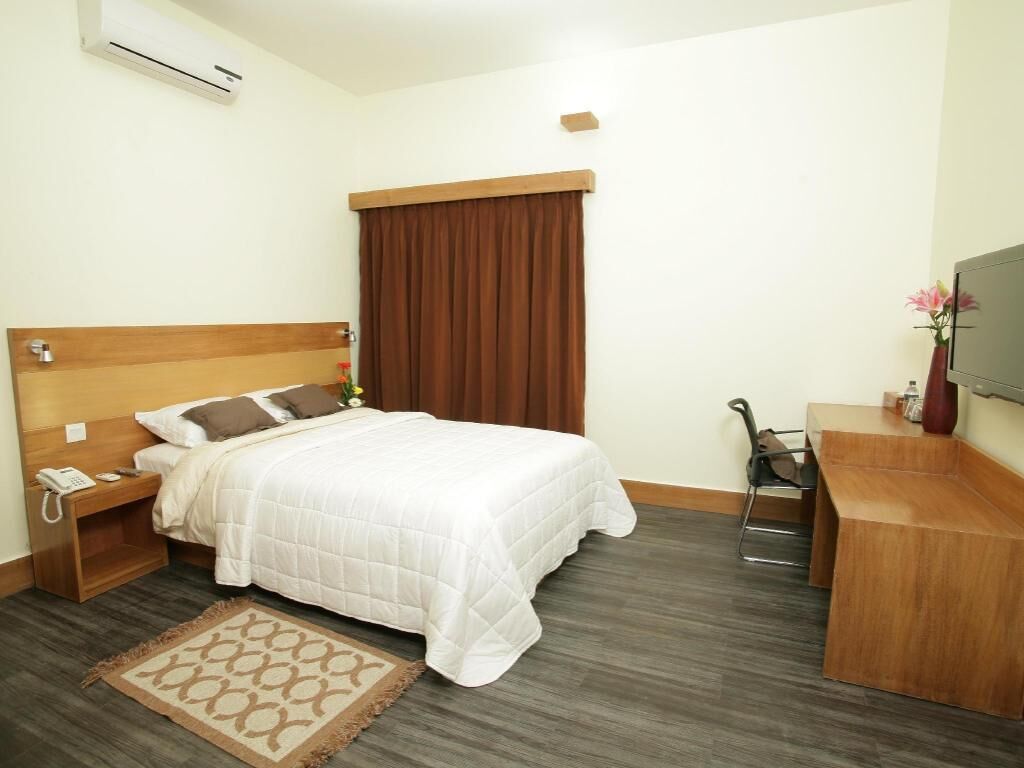 Minibar, Schreibtisch, Bügeleisen/Bügelbrett, kostenloses WLAN