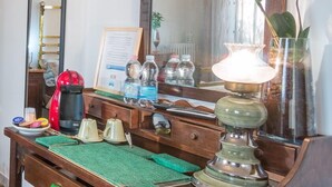 Superior-Doppelzimmer, Balkon, Gartenblick | Zimmerausstattung
