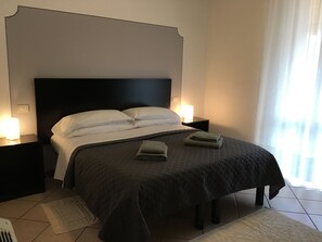 Apartment, 1 Bedroom (max 3) | In-room safe, desk, cribs/infant beds, rollaway beds - Residence Gloria (Montecatini Terme)