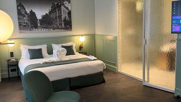 Junior-sviitti | 1 makuuhuone, tallelokero huoneessa, pimennysverhot, äänieristys