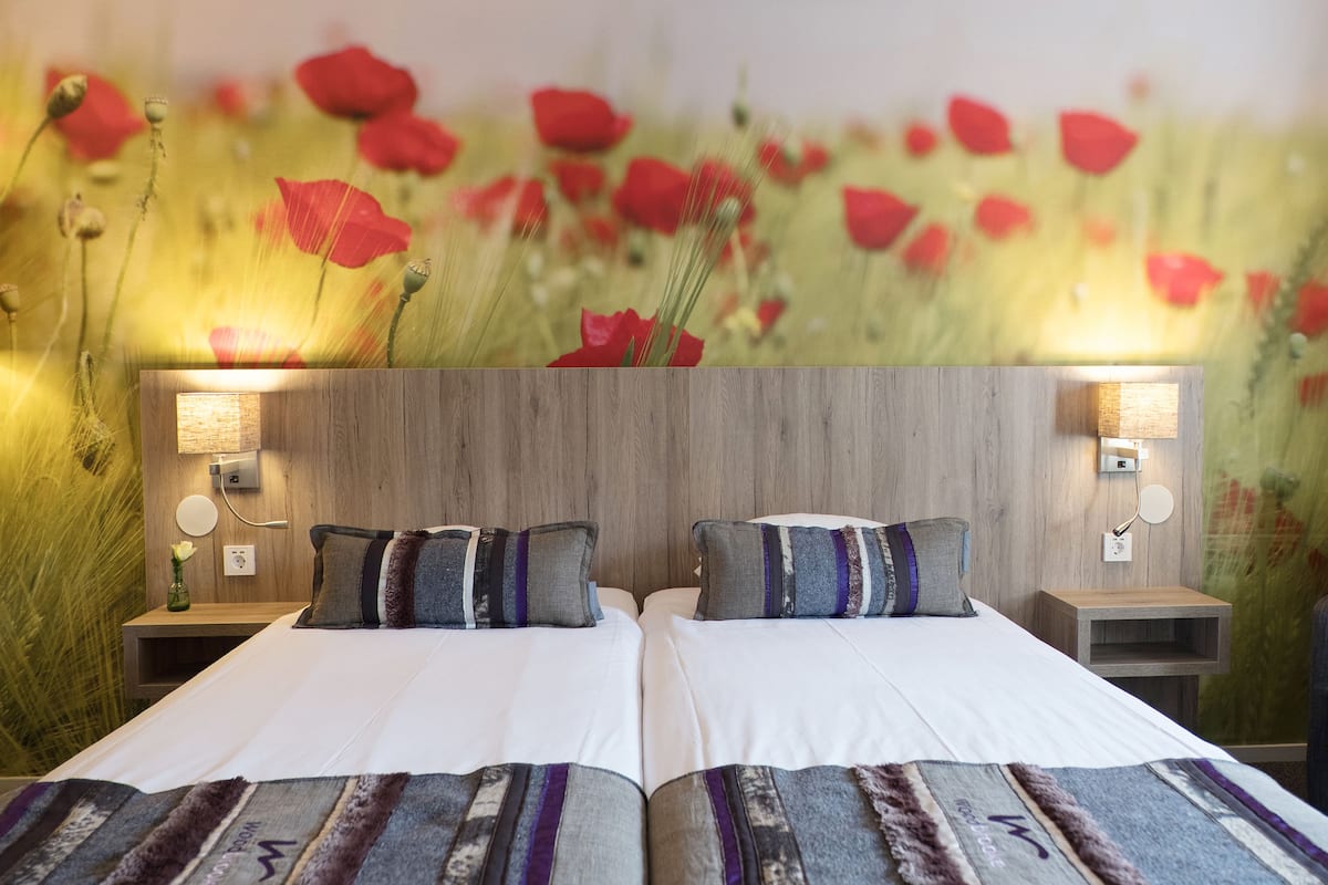 Business Double Room | 1 bedroom, desk, soundproofing, free WiFi