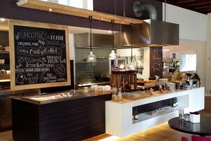 Free daily buffet breakfast