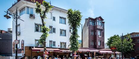 Majoituspaikan julkisivu