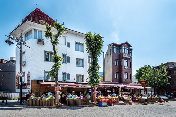 Fachada da propriedade