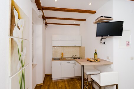 Apartments Raic - view 3