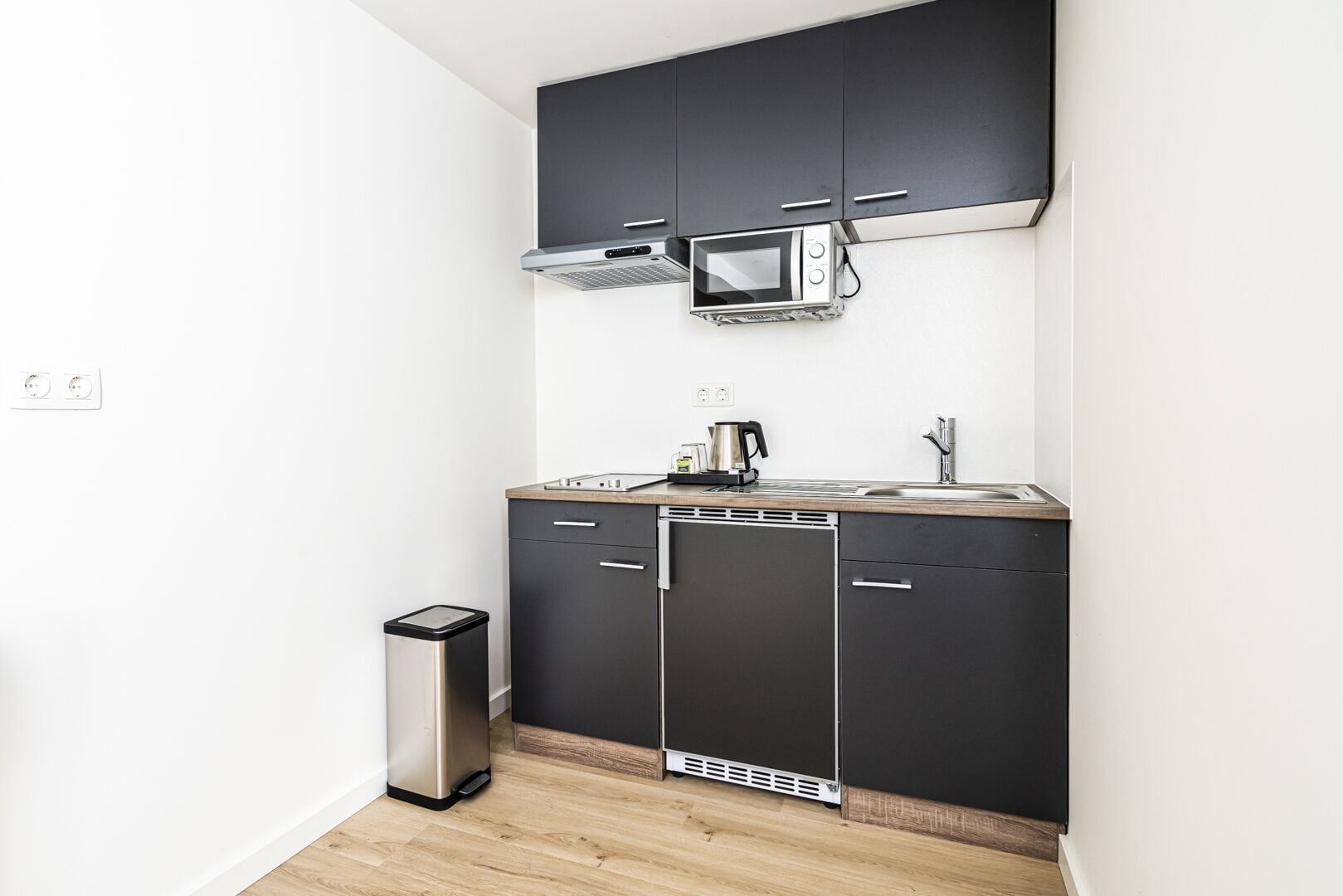 comfort studio | 1 bedroom, desk, laptop workspace, blackout curtains