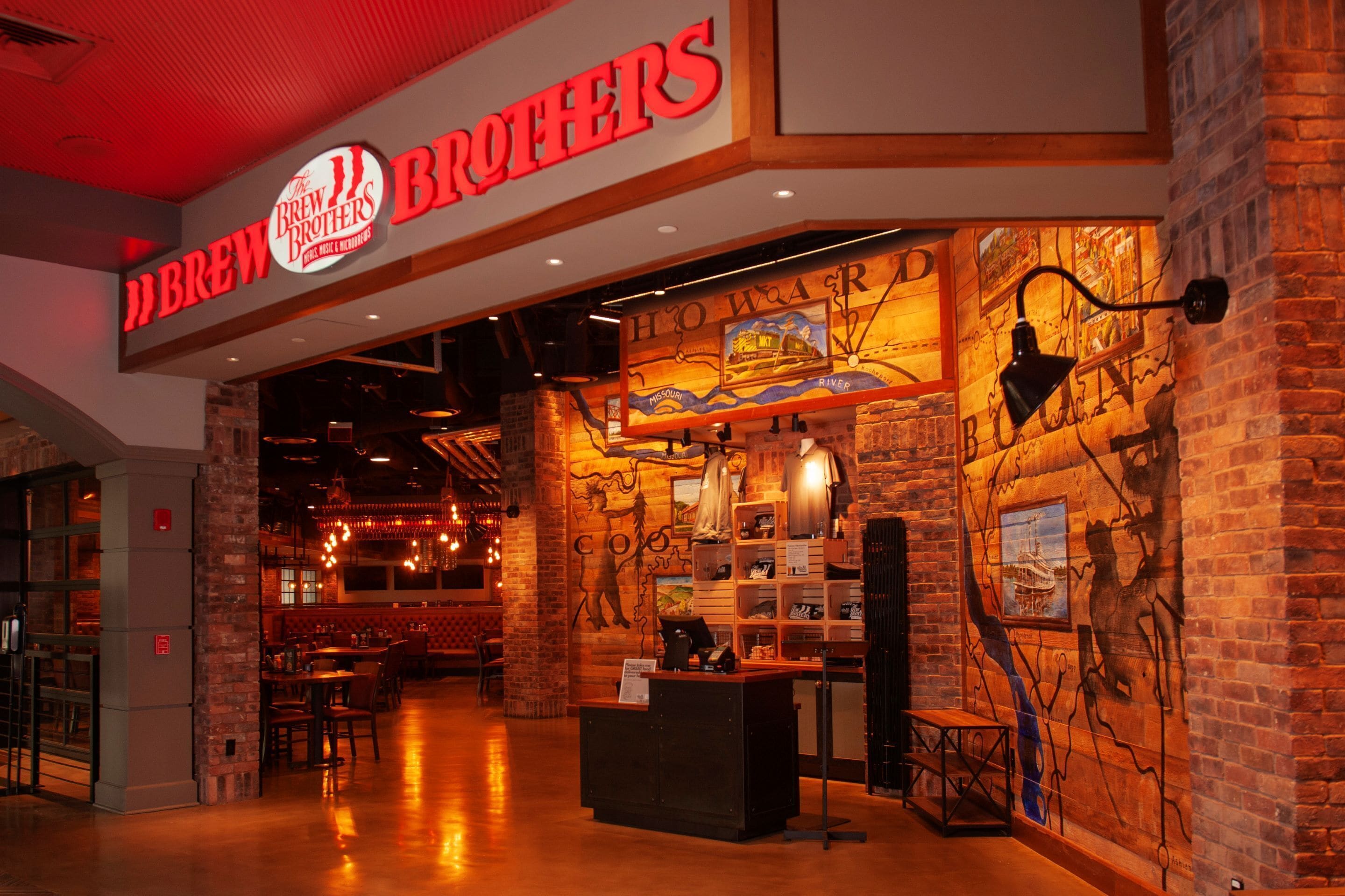 2 restaurants, breakfast, lunch, dinner served; american cuisine