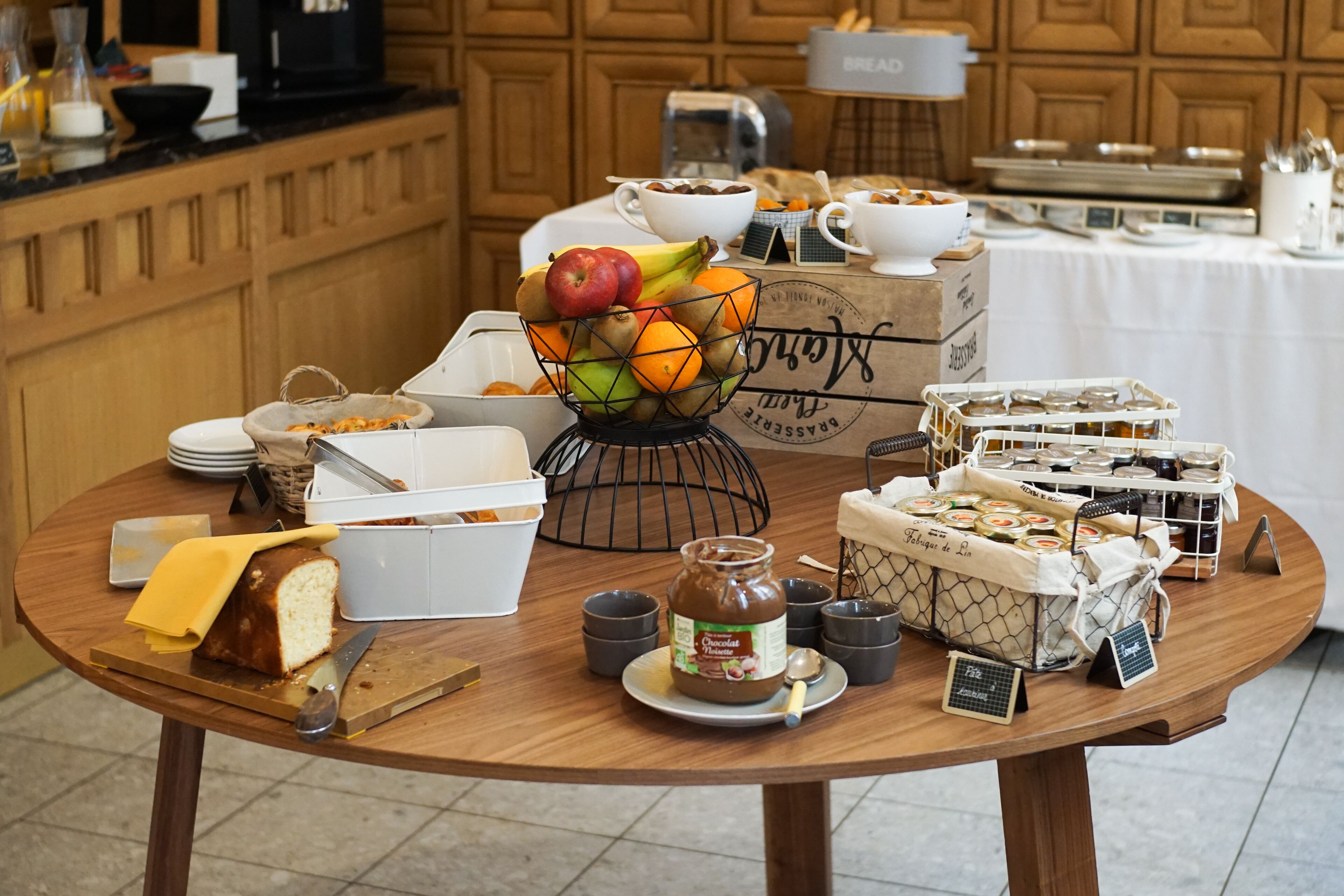 daily buffet breakfast (eur 19 per person)