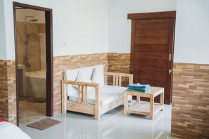 Deluxe Garden Cottage (Double Bed) | Minibar, in-room safe, individually decorated, desk - Liberty Dive Resort (Tulamben)