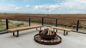 Premium Villa | Terrace/patio