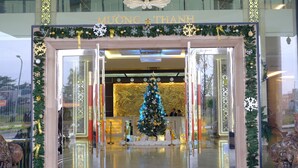 Porch - Muong Thanh Thanh Hoa Hotel (Hac Thanh)