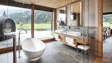 Exclusive-Penthouse, 1 King-Bett und Schlafsofa, Blick auf den Golfplatz (Sauna) | Badezimmer