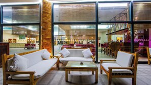 5 Bars/Lounges, Poolbar, Strandbar