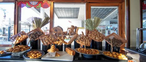 Gratis frukostbuffé varje dag