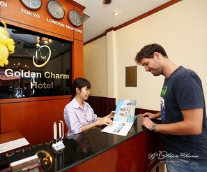 Check-in/check-out kiosk - Hanoi Golden Charm Hotel (Hanoi)