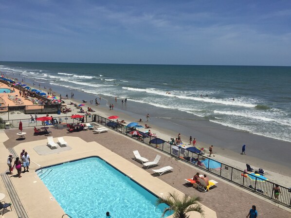 Accommodatie ligt op het strand