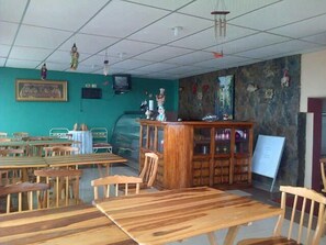 Coffee shop - Hotel Francisco III (Salinas)