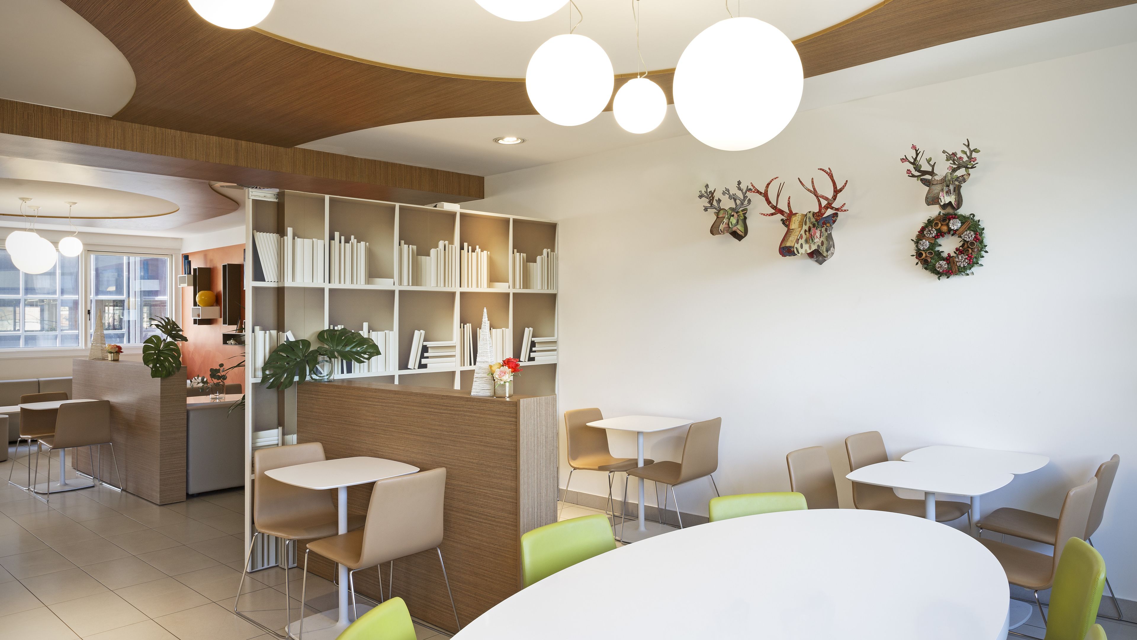 daily buffet breakfast (eur 9.50 per person)