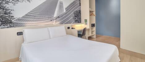 In-room safe, desk, free WiFi, bed sheets