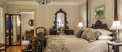 Classic Suite, River View (King) | Individually decorated, individually furnished, desk, laptop workspace