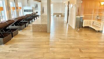Sauna, steam room, 3 treatment rooms