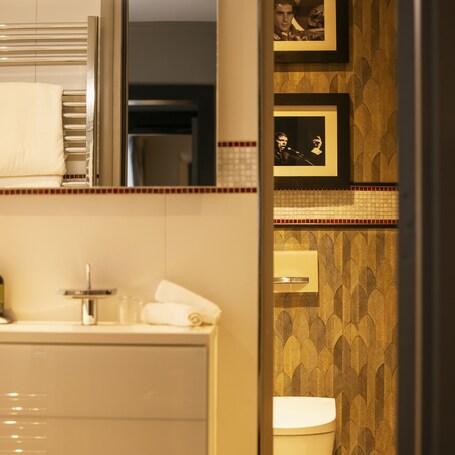 Juliana Hotel Paris - Image 9