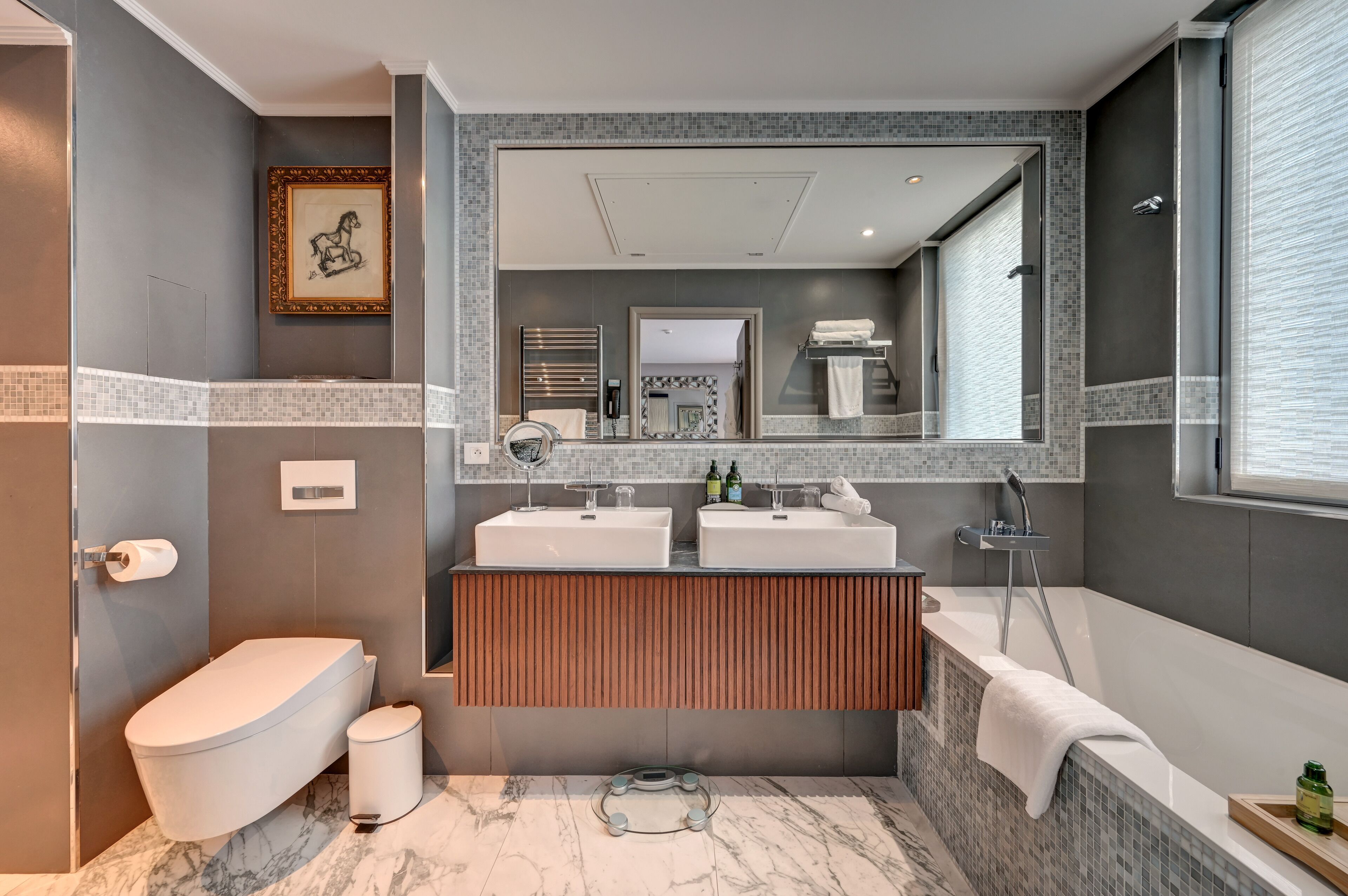 Foto - The One Alma Paris