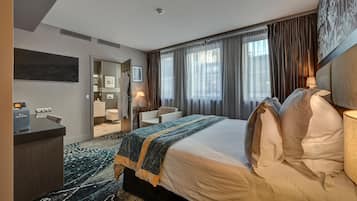 Premium bedding, minibar, in-room safe, desk