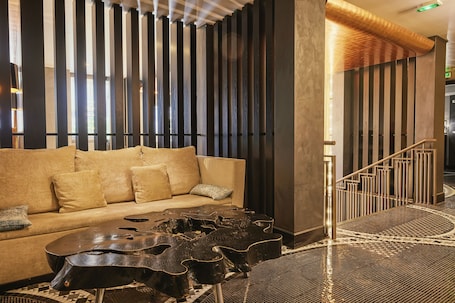 Juliana Hotel Paris - Image 56