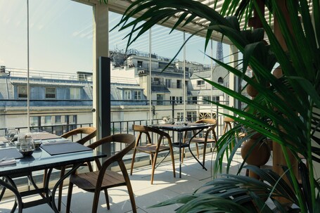 Juliana Hotel Paris - Image 2