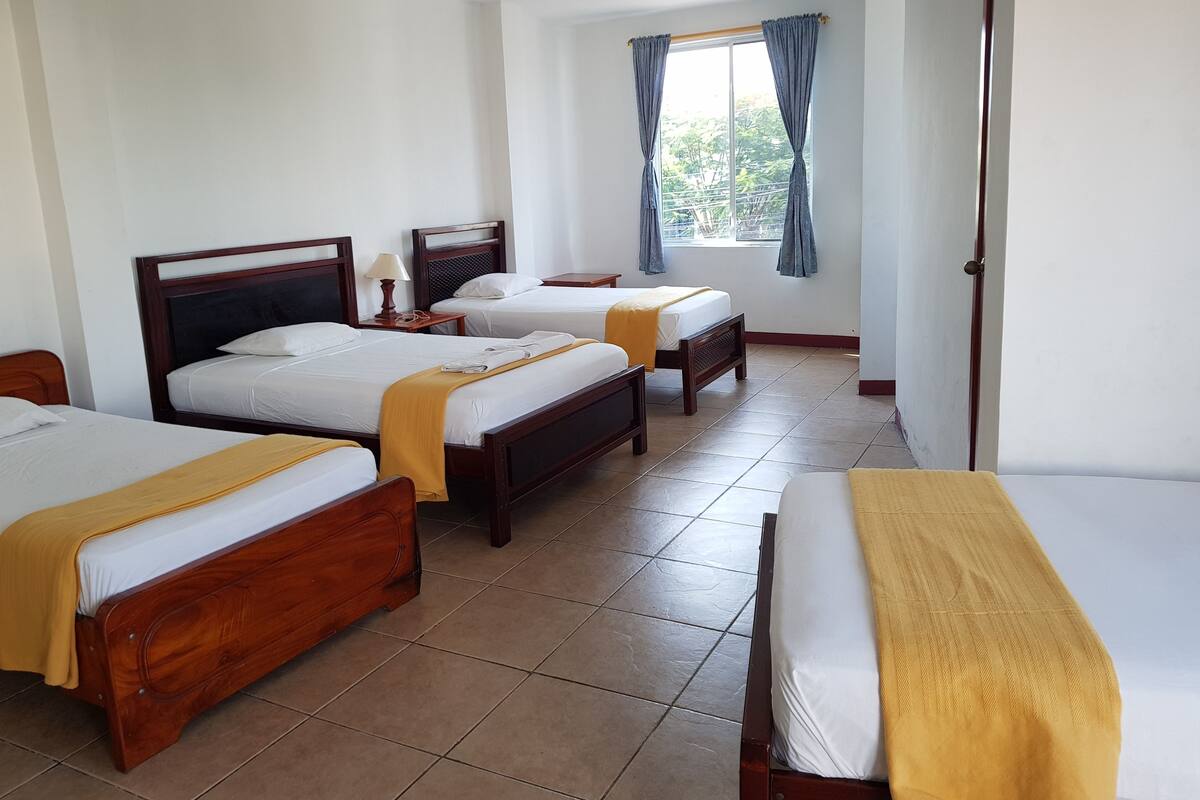 Quadruple Room | In-room safe, free WiFi