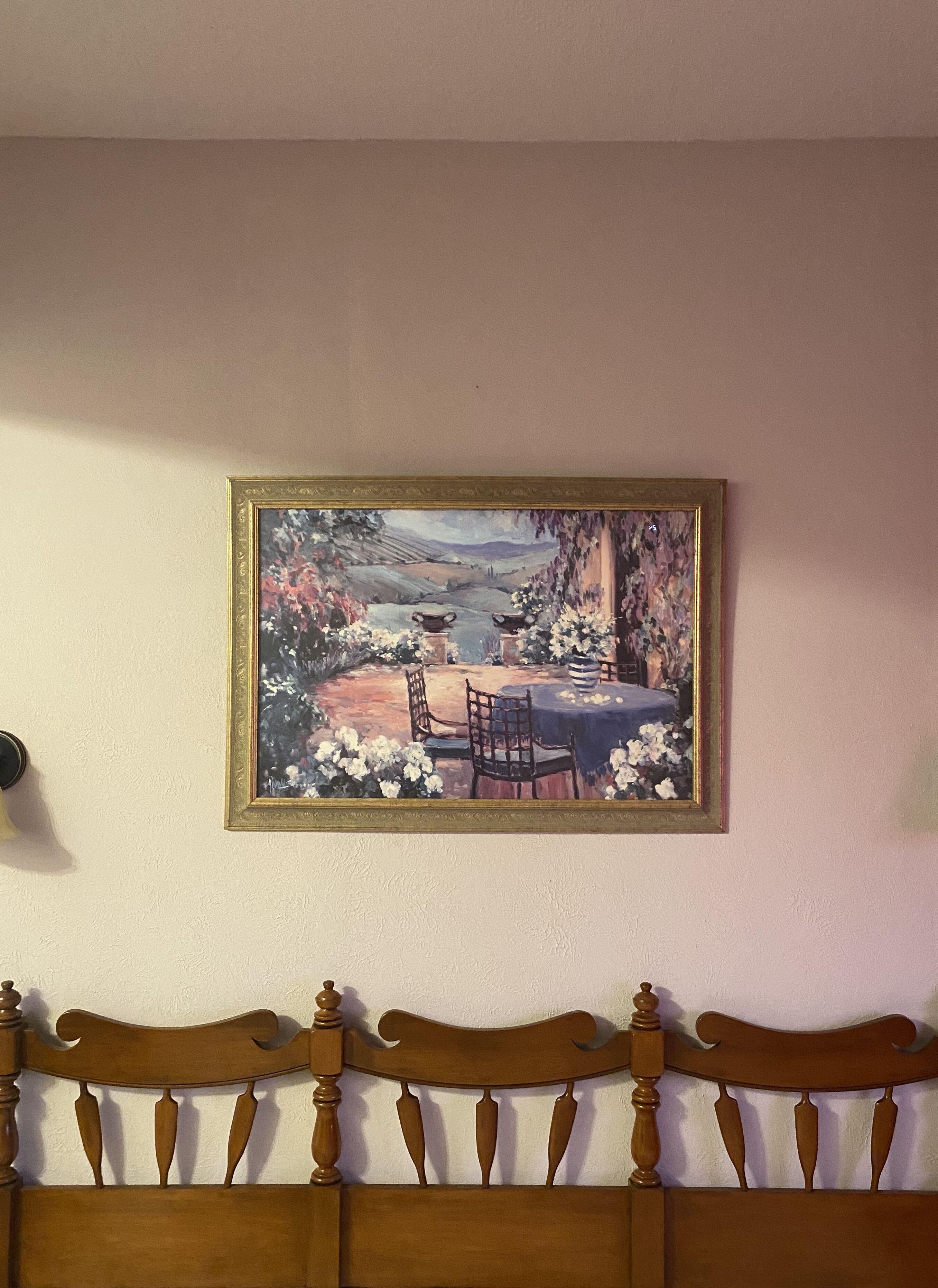 mediterranean room on the bottom floor | premium bedding, individually decorated, individually furnished