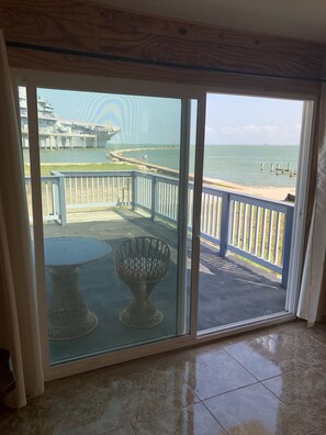 华丽套房, 1 张特大床, 海洋景观 | 沙滩/海景