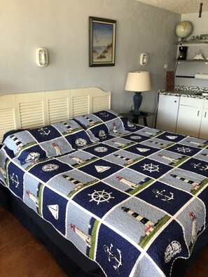Nautical Room with Sea View | Premium bedding, individually decorated, individually furnished - Capri Beach Hotel (Corpus Christi)