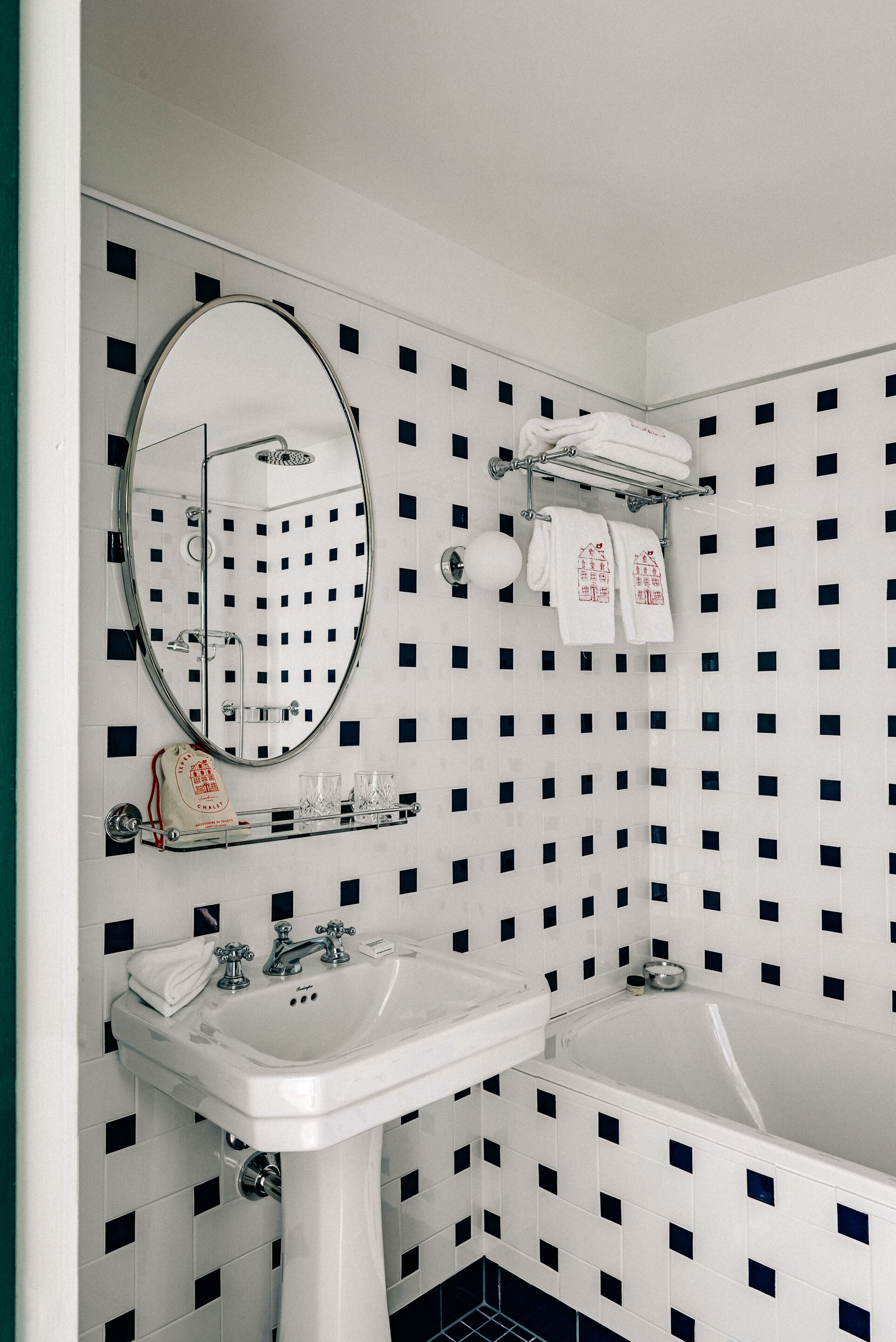 superior room, terrace | bathroom | jetted bath, designer toiletries, hair dryer, bathrobes