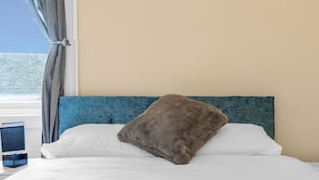1 kamar tidur, setrika/meja setrika, dan Wi-Fi gratis