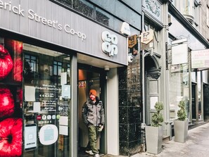 Exterior - Tony Asga - Jasmine Apartment (Edinburgh)