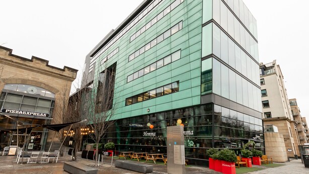 Exterior - Tony Asga - Jasmine Apartment (Edinburgh)